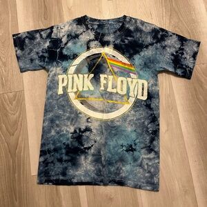 Small Pink Floyd tee